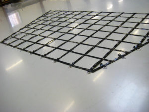 Kevlar net med større mellemrum og ringe i kanterne