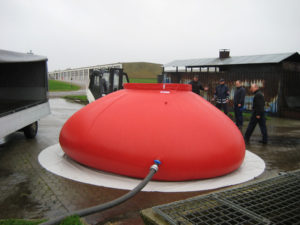 Selvrejsende kar af 15.000 liter